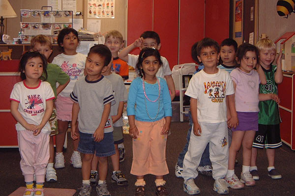 2006-05-12-moms-tea_  02