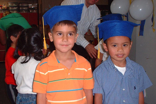 2006-06-07-rj-preschool-grad _08
