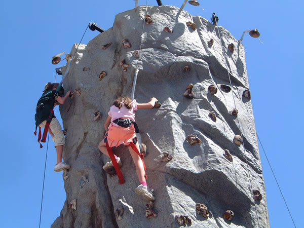 2006-04-30-ss-rock-climbing