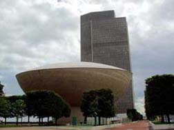 The Egg - Empire State Plaza - Albany, NY    July 2004